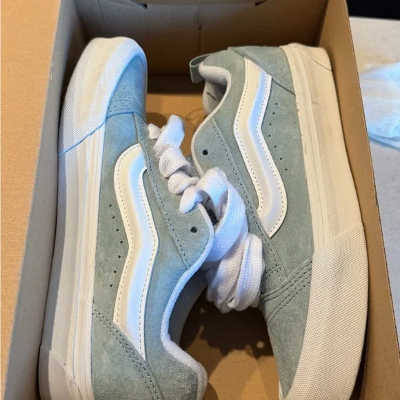 Vans Kids Sneakers in Mint and White - Picture 4 of 5